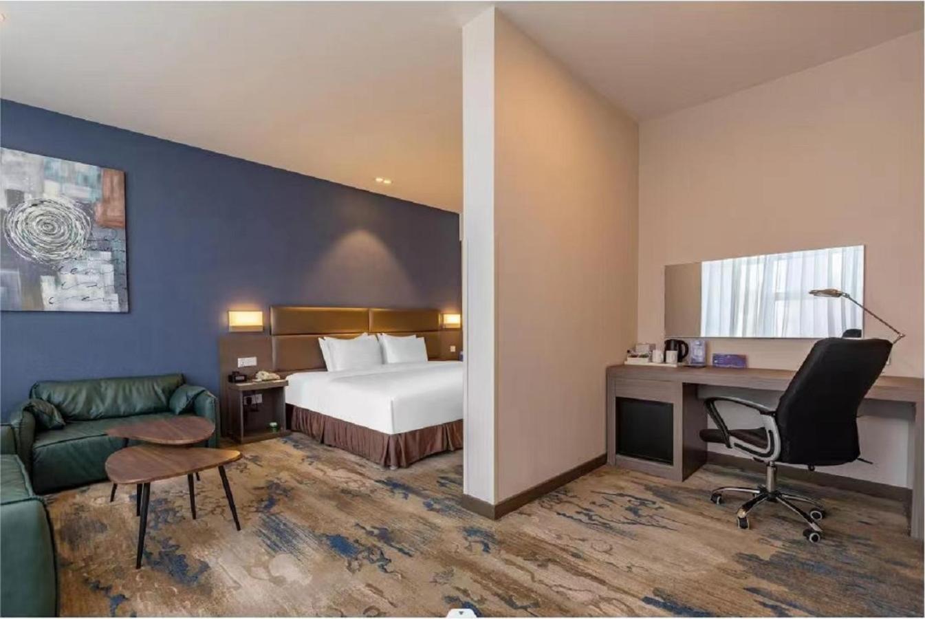 Holiday Inn Express Shenyang North Station By Ihg Exterior foto